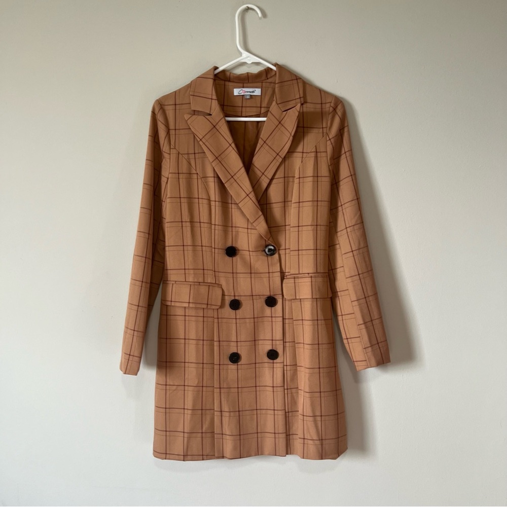 Connoto double breasted blazer long